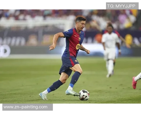 莱万在新赛季的表现分析与未来发展方向探讨